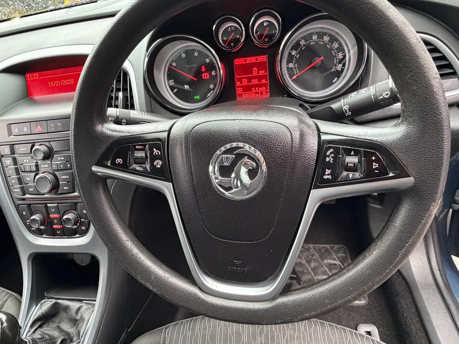 Used Vauxhall Astra 2014 for sale - 77242344: Photo 10