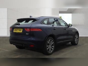 Used Jaguar F-Pace 2018 for sale - 79212314: Photo
