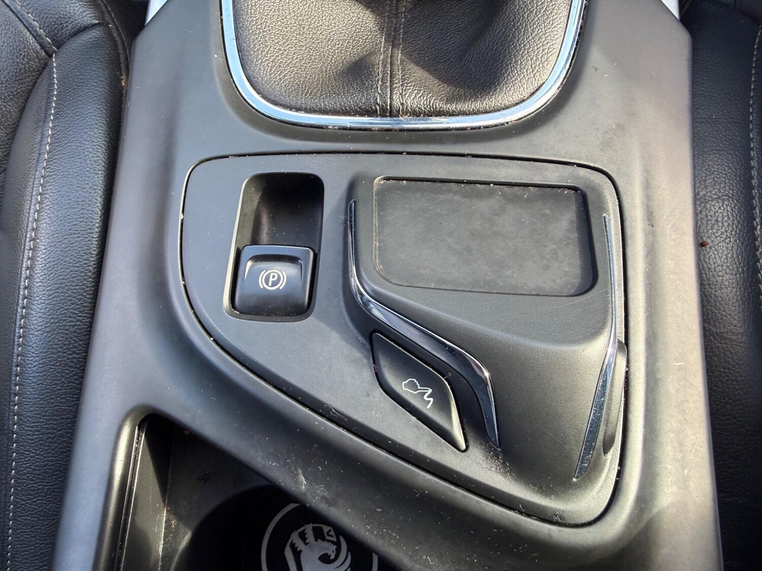 Used Vauxhall Insignia 2014 for sale - 77838780: Photo 24