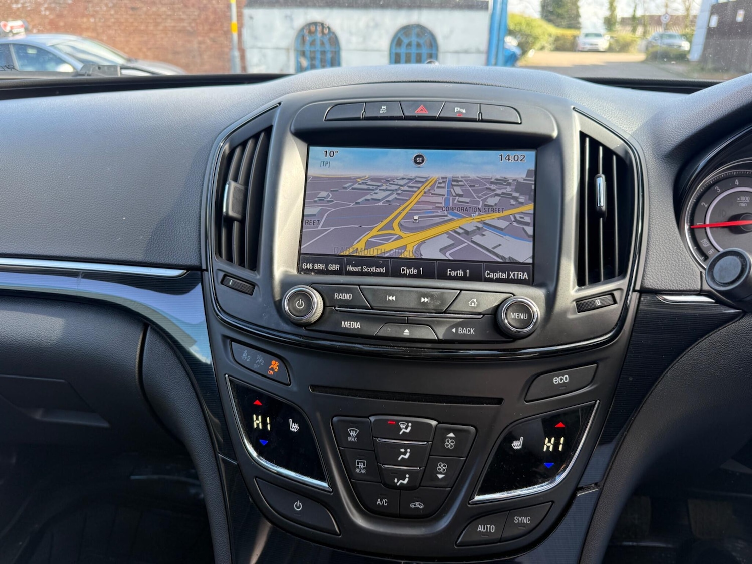 Used Vauxhall Insignia 2014 for sale - 77838780: Photo 25