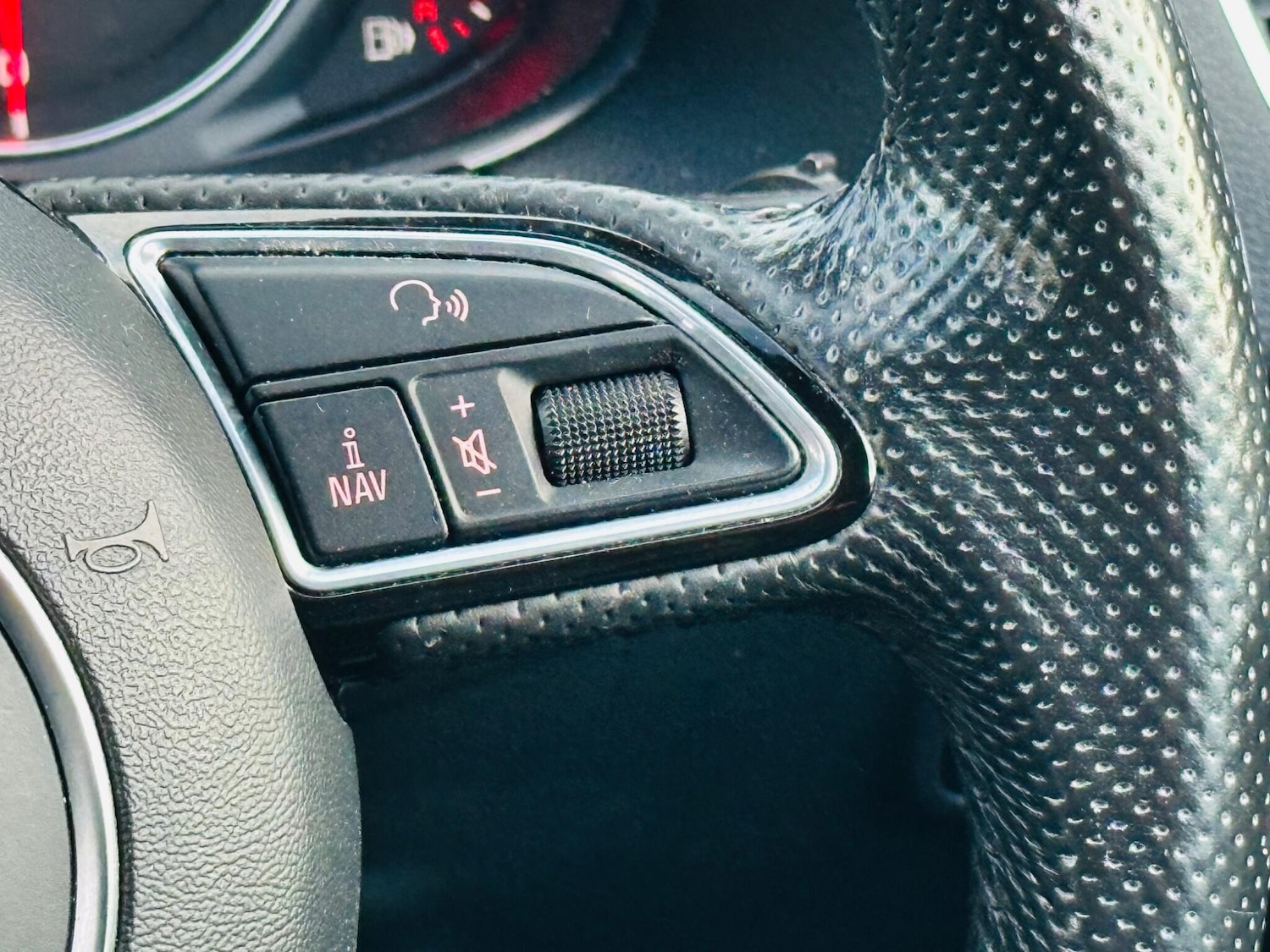 Used Audi Q5 2015 for sale - 77784541: Photo 25