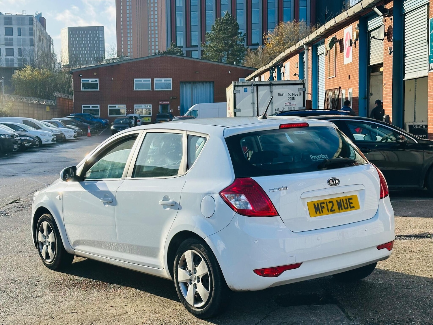 Used Kia Ceed 2012 for sale - 77017084: Photo 12