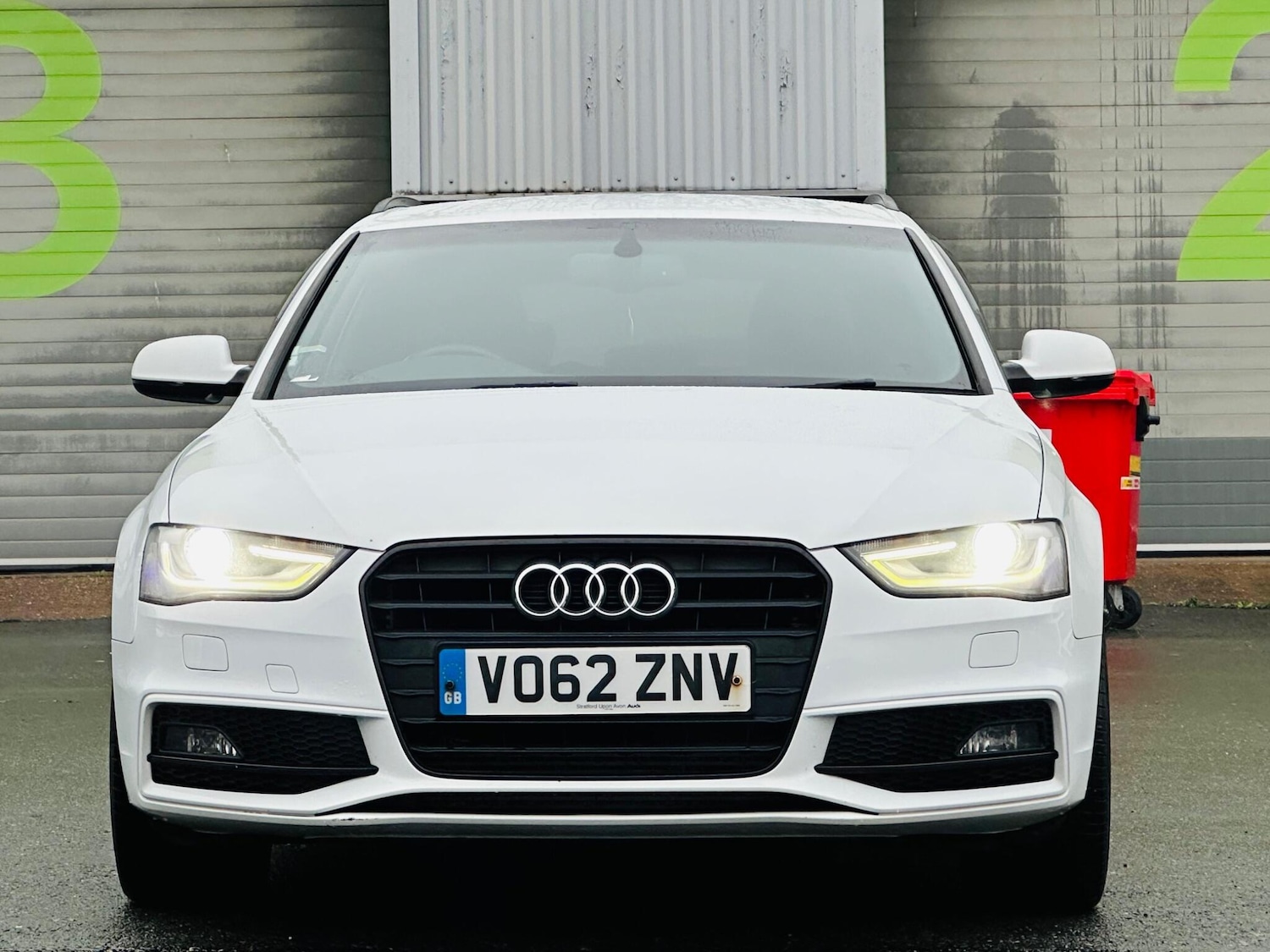 Used Audi A4 2012 for sale - 76585007: Photo 2