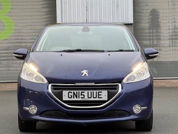 Used Peugeot 208 2015 for sale - 76226471: Photo 3
