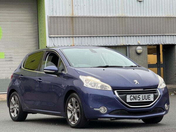 Used Peugeot 208 2015 for sale - 76226471: Photo 4