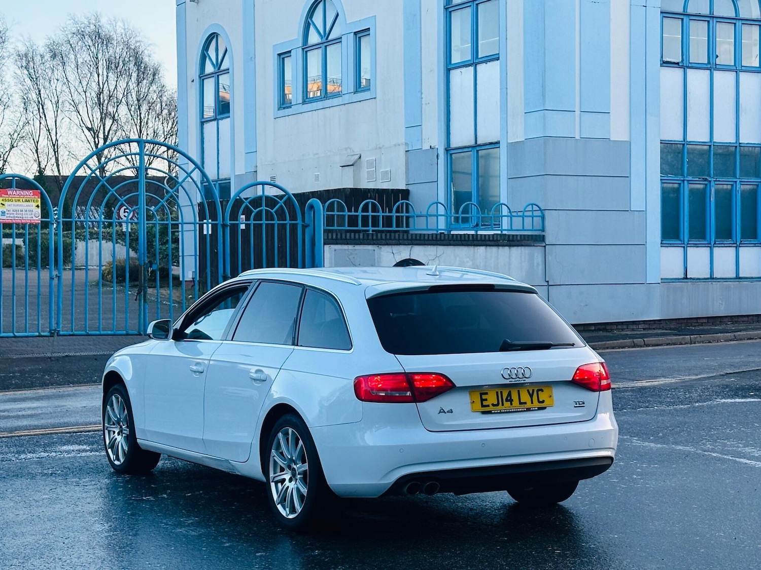 Used Audi A4 Avant 2014 for sale - 77049990: Photo 11