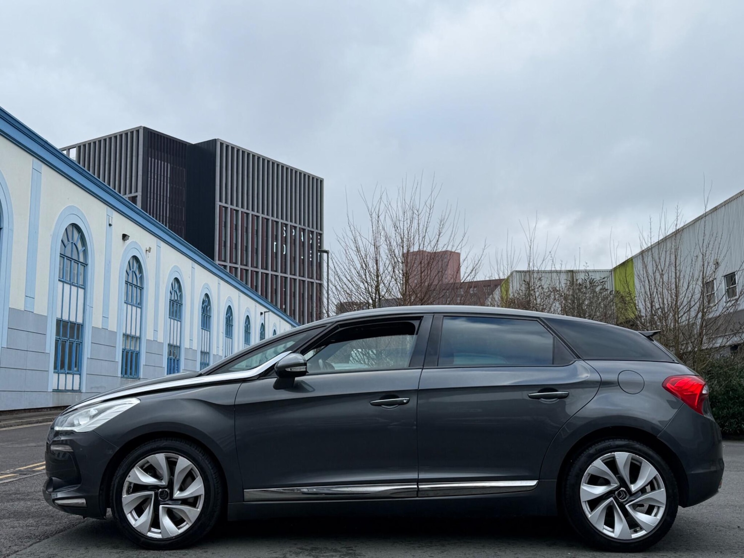 Used Citroen DS5 2014 for sale - 77345064: Photo 8