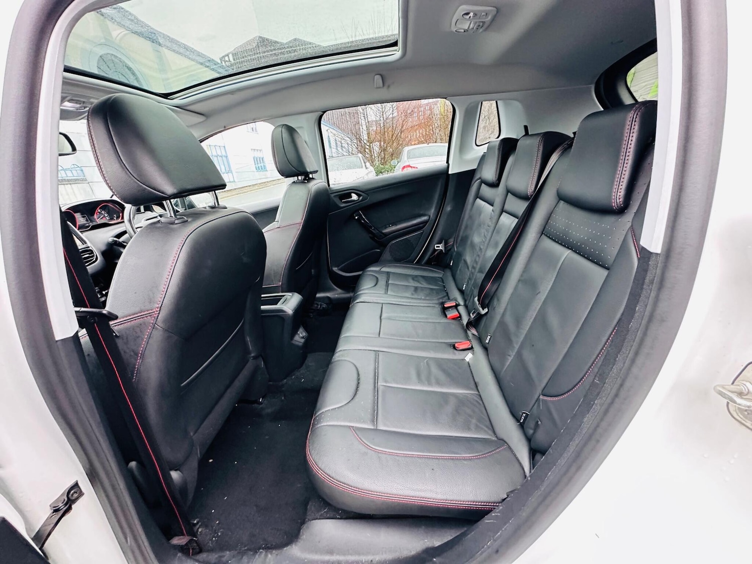 Used Peugeot 2008 2017 for sale - 77358947: Photo 12