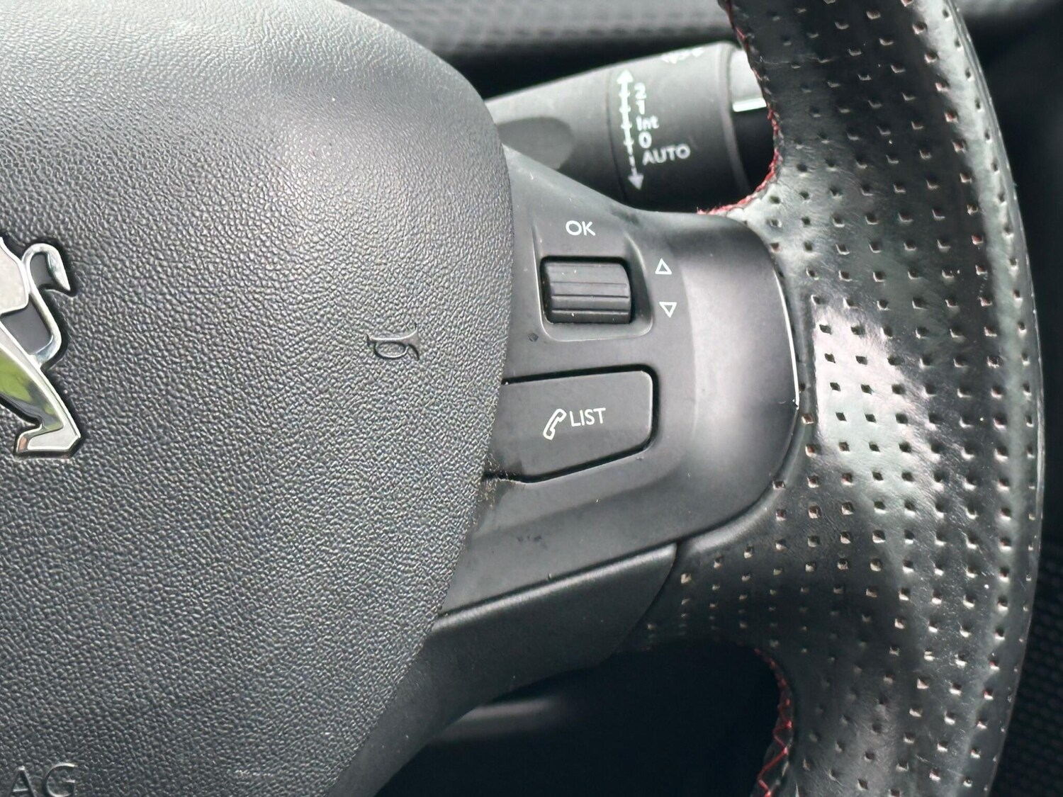 Used Peugeot 2008 2017 for sale - 77358947: Photo 23