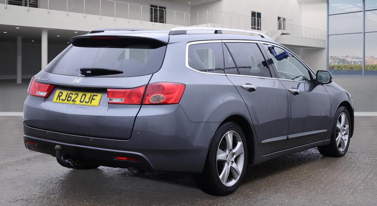 Used Honda Accord 2013 for sale - 76512008: Photo 6