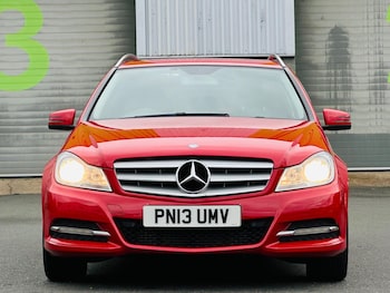 Used Mercedes-Benz C Class 2013 for sale - 76521565: Photo