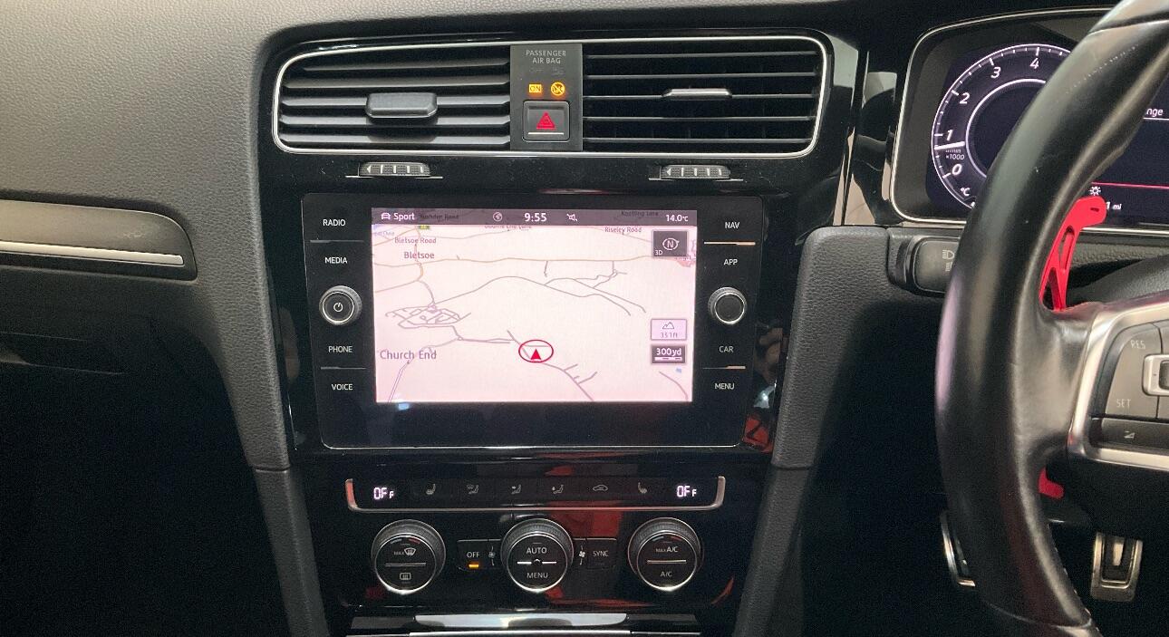 Used Volkswagen Golf 2017 for sale - 77321034: Photo 8