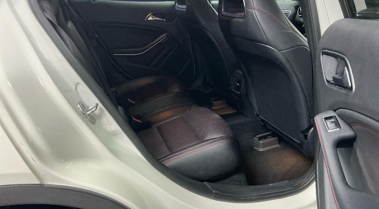 Used Mercedes-Benz GLA 2017 for sale - 76398579: Photo 9