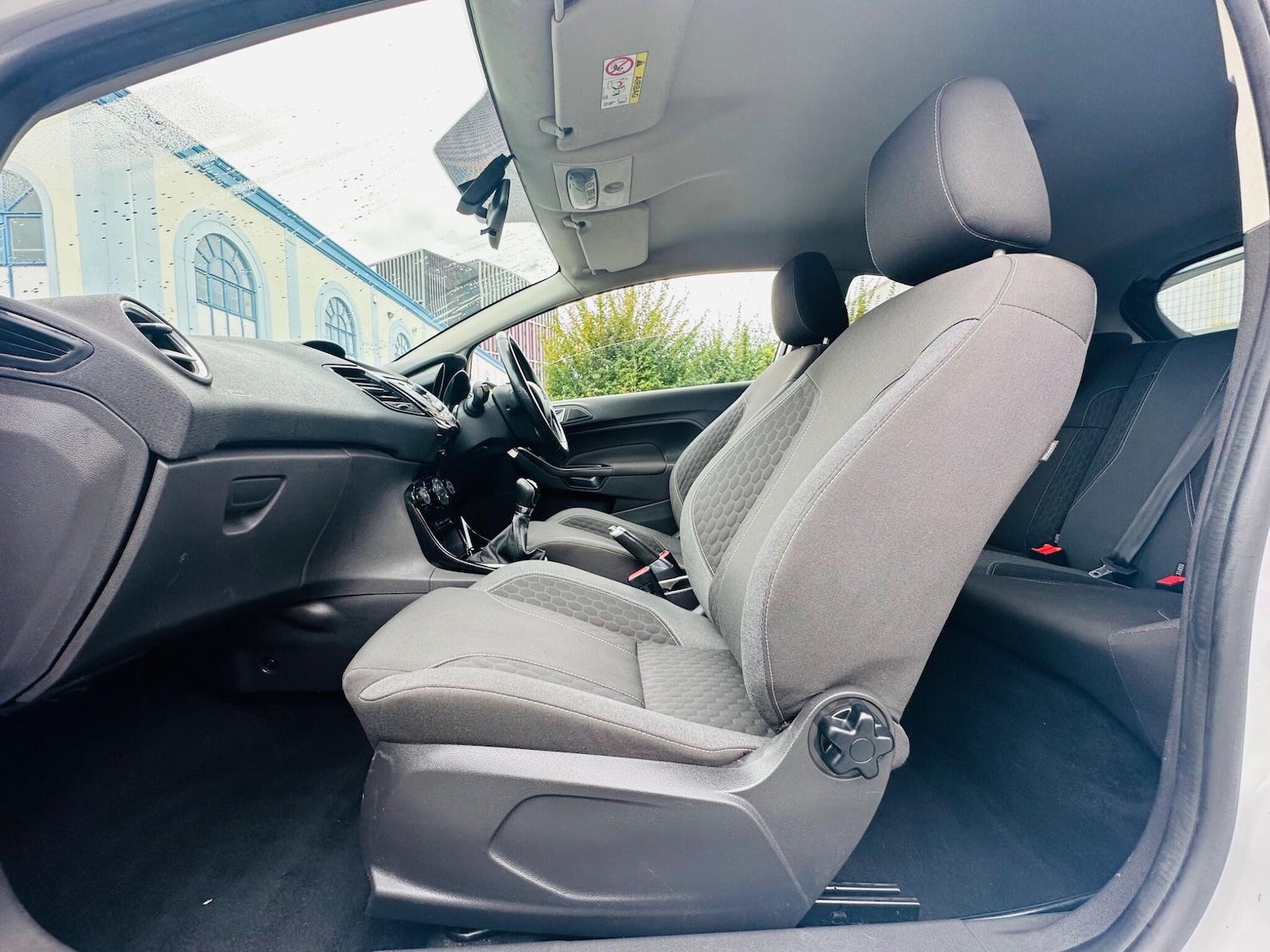 Used Ford Fiesta 2013 for sale - 76031673: Photo 8