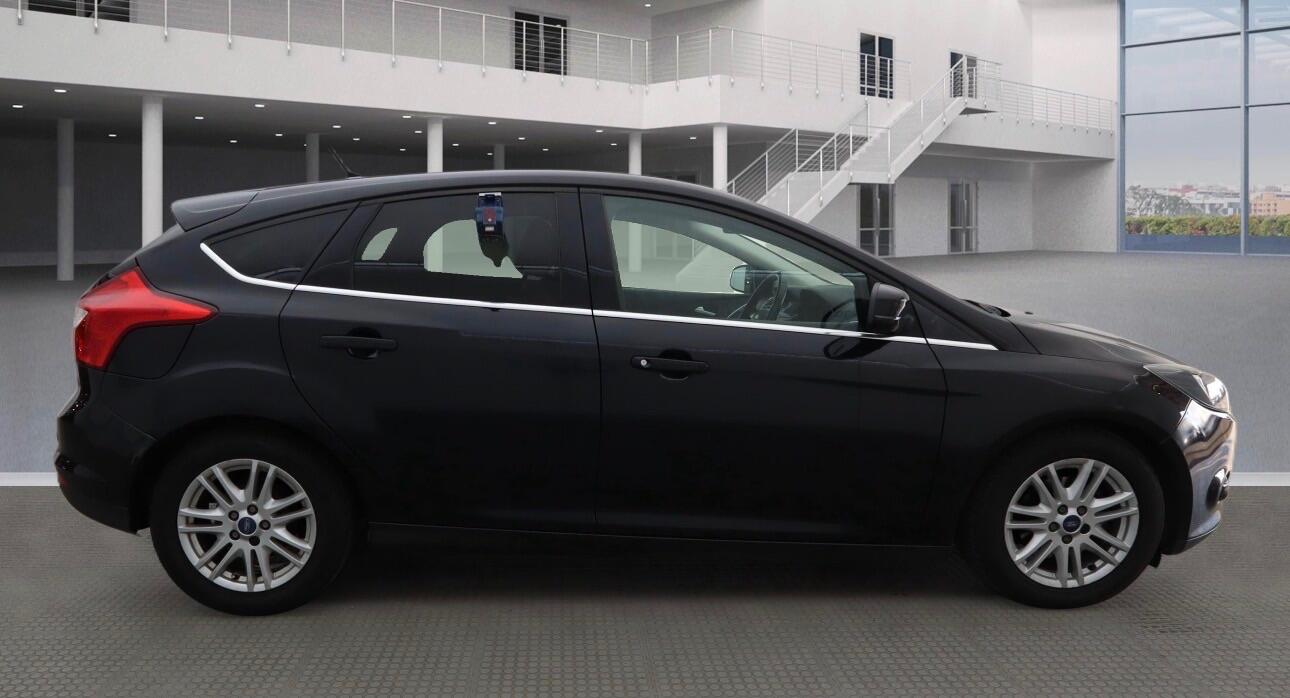 Used Ford Focus 2012 for sale - 77926149: Photo 3