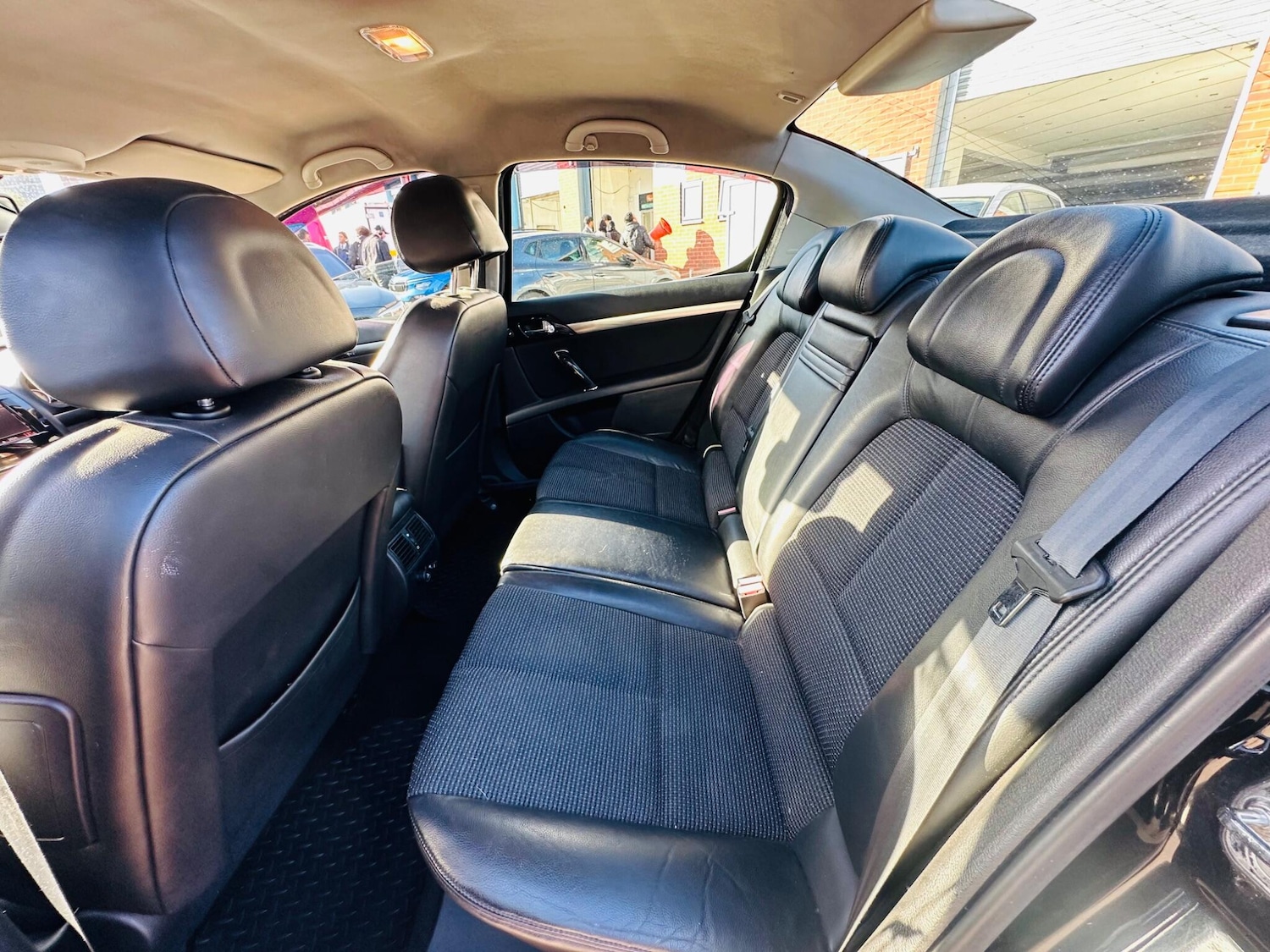 Used Peugeot 407 2010 for sale - 76607117: Photo 16