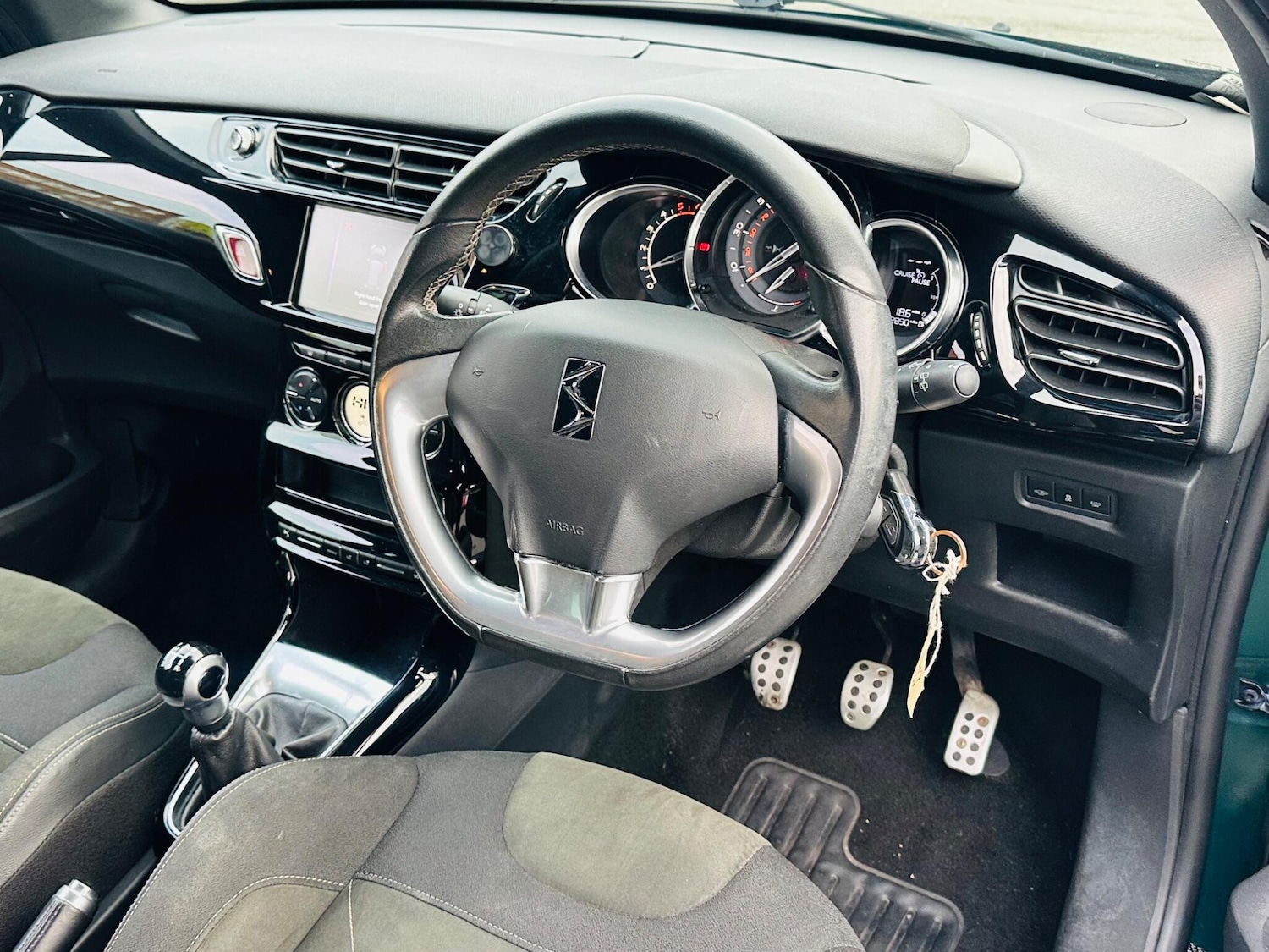 Used DS Automobiles DS 3 2017 for sale - 77066845: Photo 19