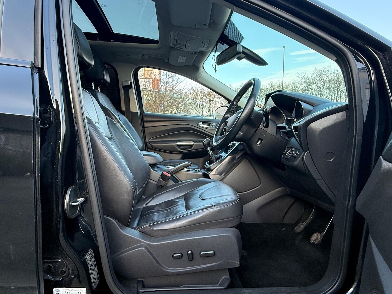 Used Ford Kuga 2014 for sale - 76965634: Photo 16