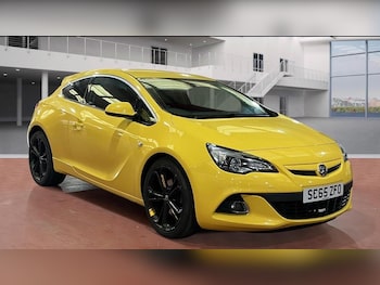 Vauxhall - Astra GTC
