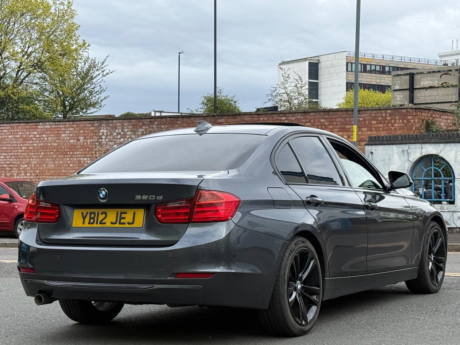 Used BMW 3 Series 2012 for sale - 78184370: Photo 13