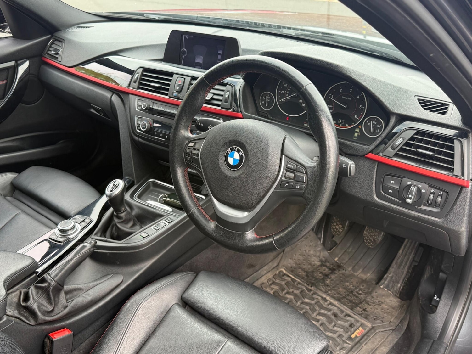 Used BMW 3 Series 2012 for sale - 78184370: Photo 22