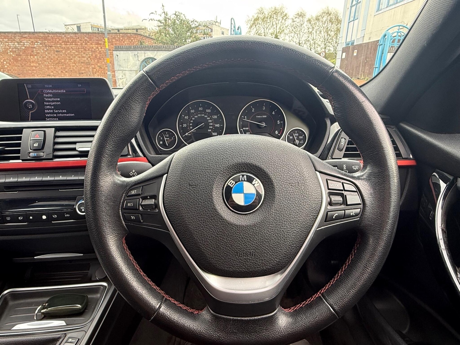 Used BMW 3 Series 2012 for sale - 78184370: Photo 23