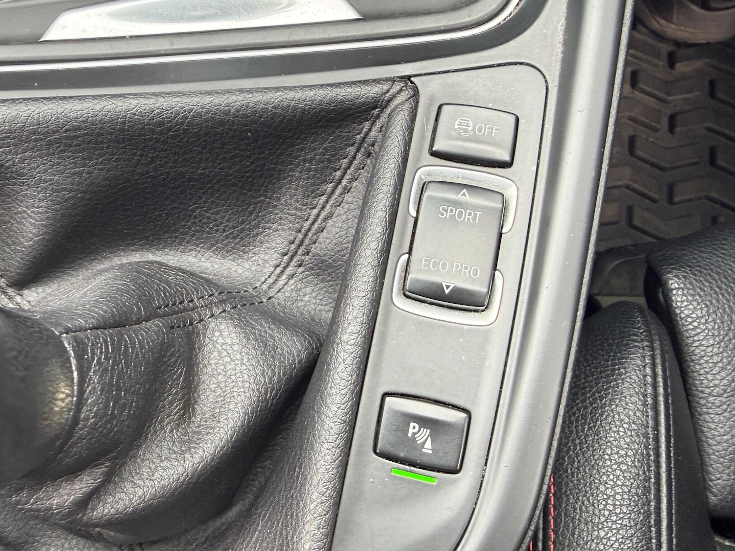 Used BMW 3 Series 2012 for sale - 78184370: Photo 30