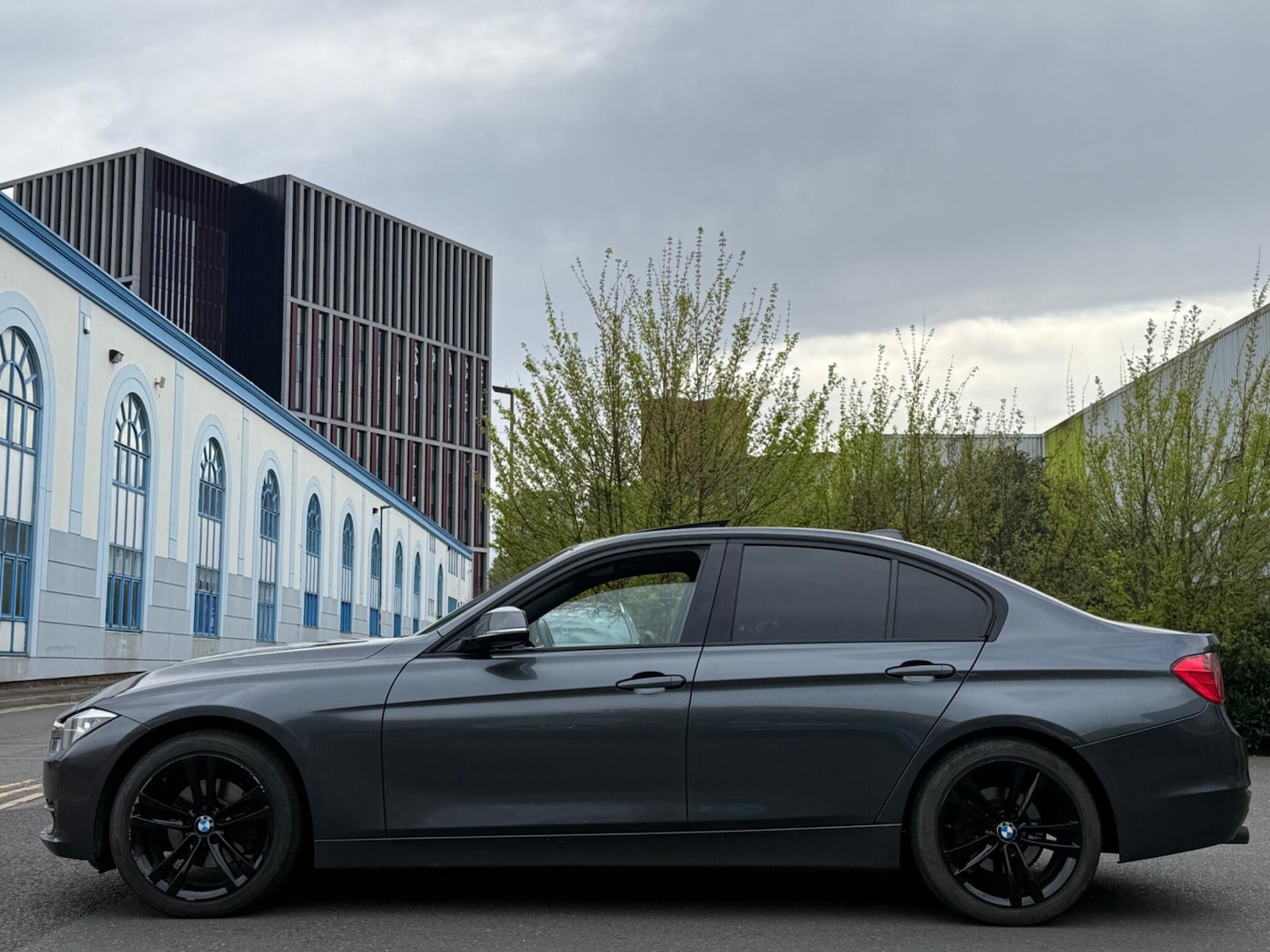 Used BMW 3 Series 2012 for sale - 78184370: Photo 8