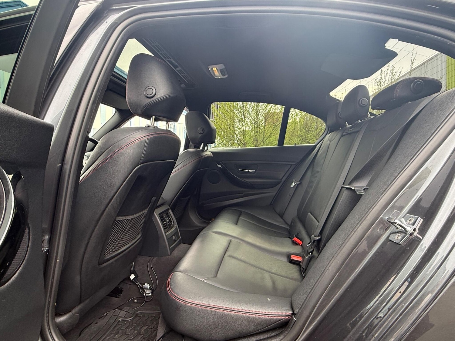 Used BMW 3 Series 2012 for sale - 78184370: Photo 9