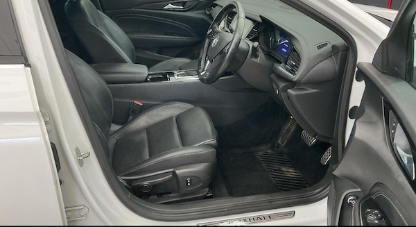 Used Vauxhall Insignia for sale - 76228102: Photo 9