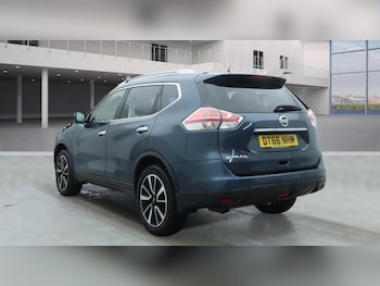 Used Nissan X-Trail 2017 for sale - 77559375: Photo