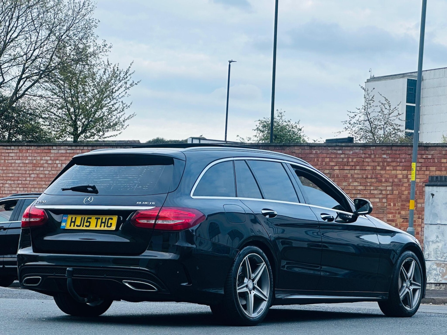 Used Mercedes-Benz C Class 2015 for sale - 78141589: Photo 13