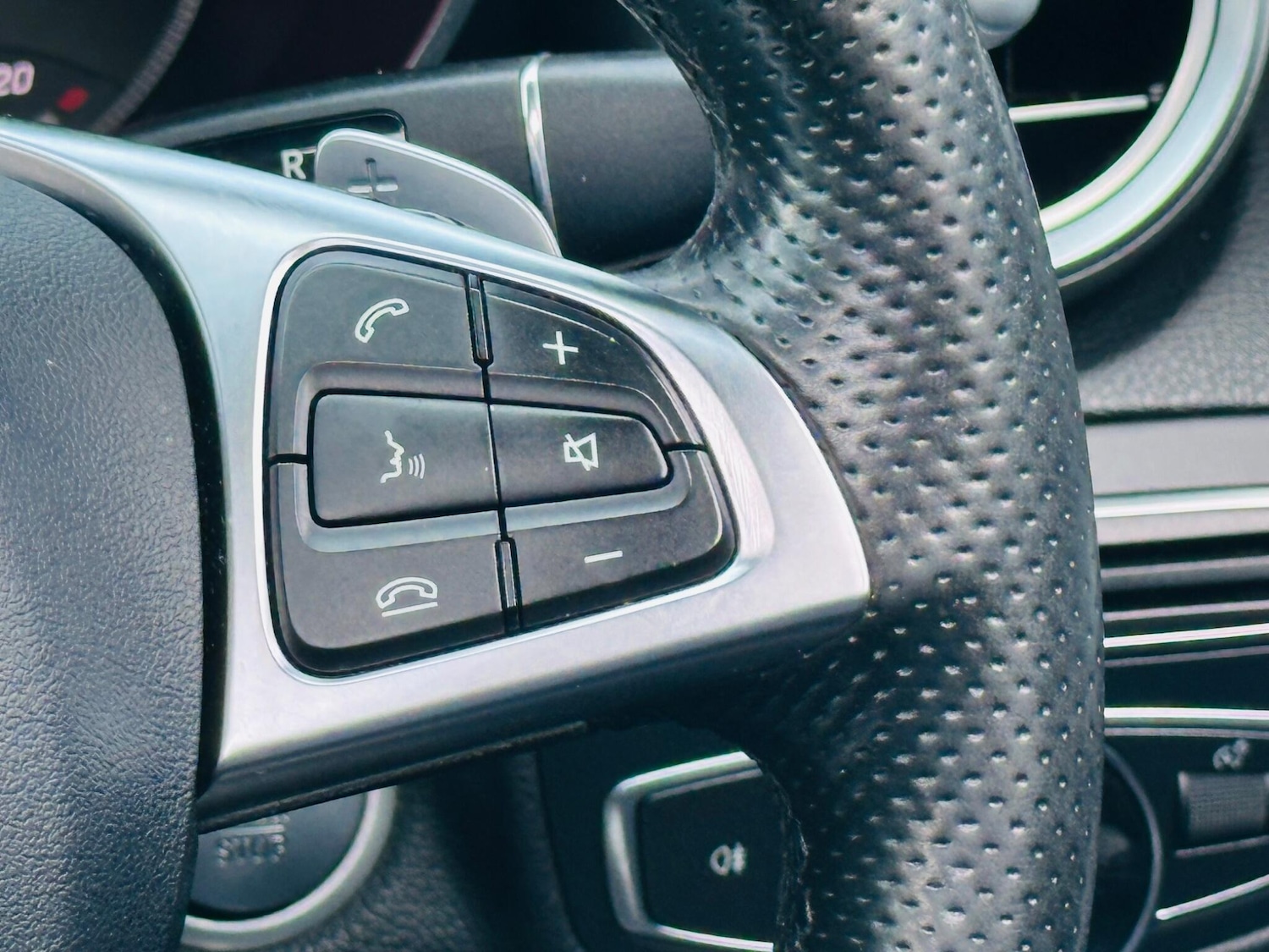 Used Mercedes-Benz C Class 2015 for sale - 78141589: Photo 22