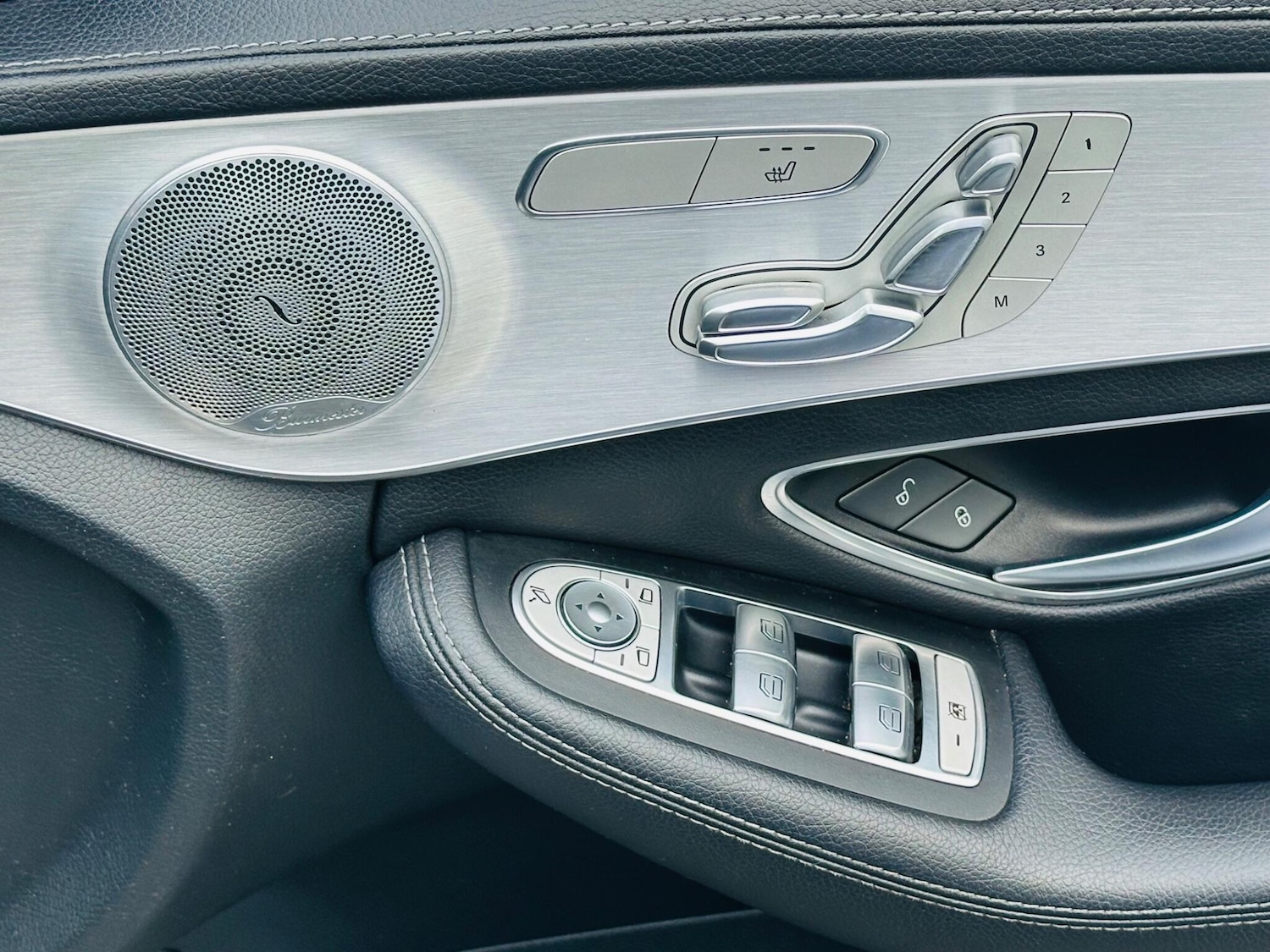 Used Mercedes-Benz C Class 2015 for sale - 78141589: Photo 25