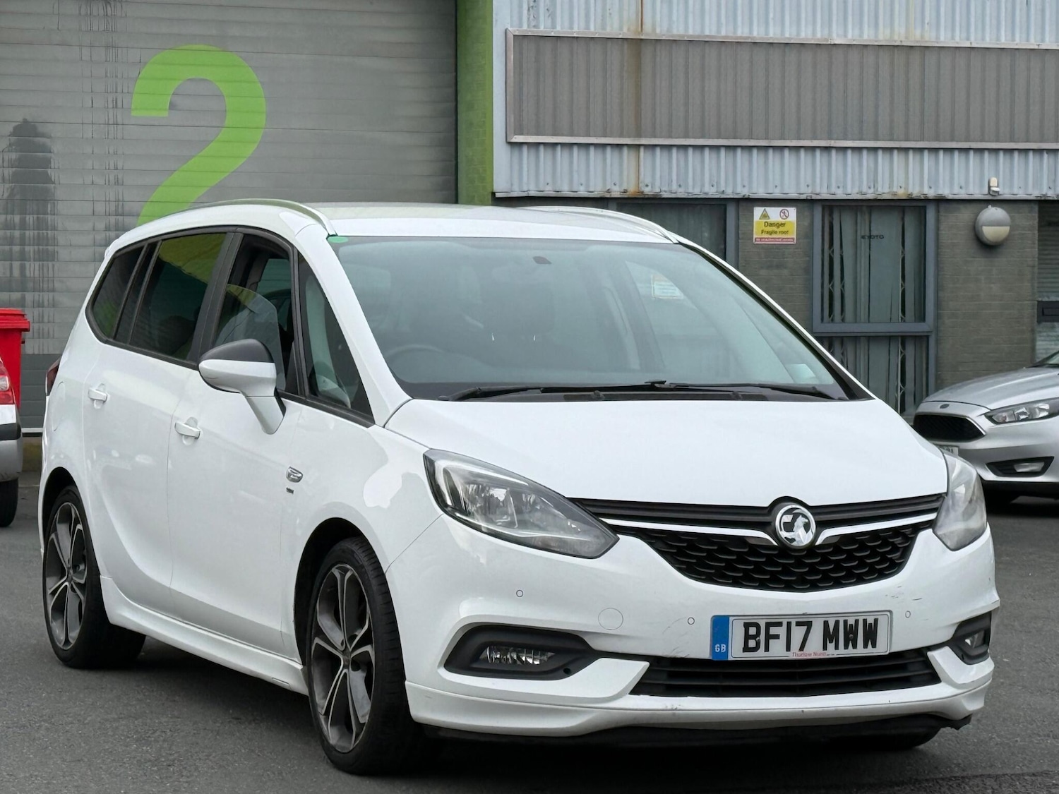 Used Vauxhall Zafira Tourer for sale - 77783696: Photo 2