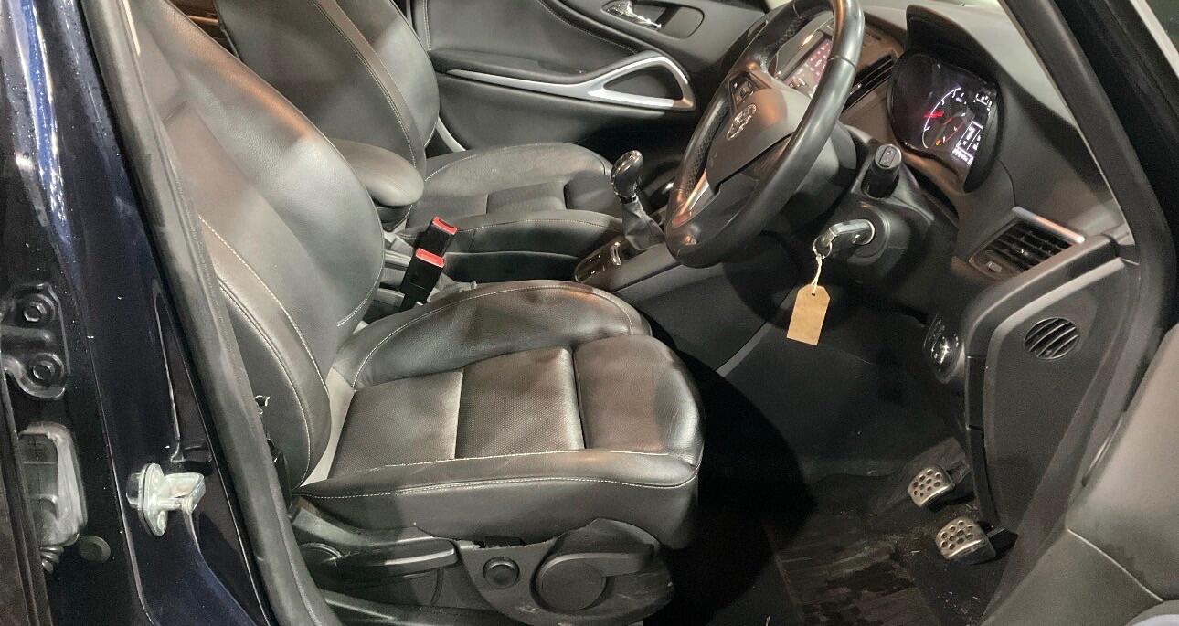 Used Vauxhall Zafira Tourer for sale - 77768095: Photo 9