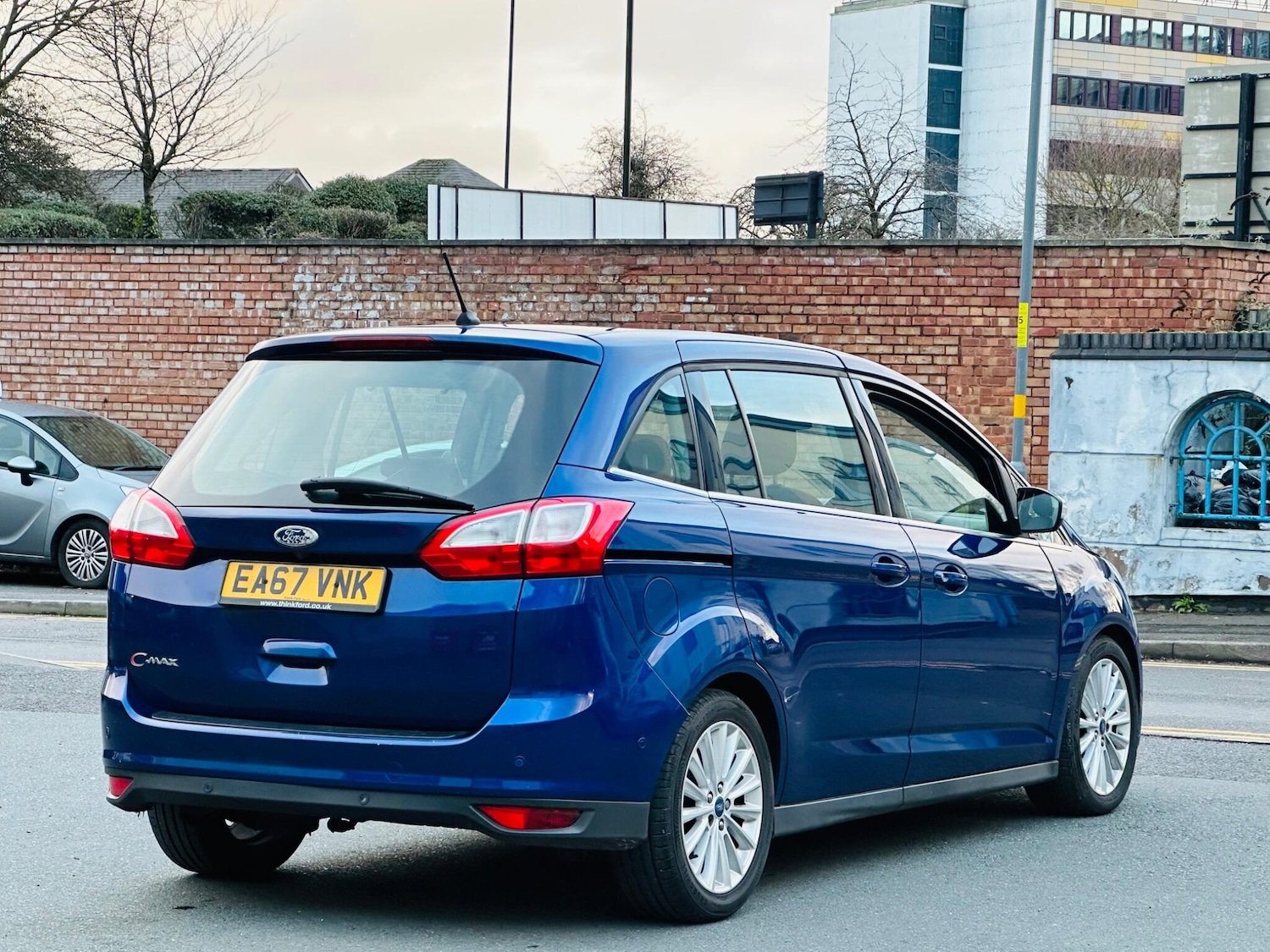 Used Ford Grand C-Max 2017 for sale - 77550497: Photo 15