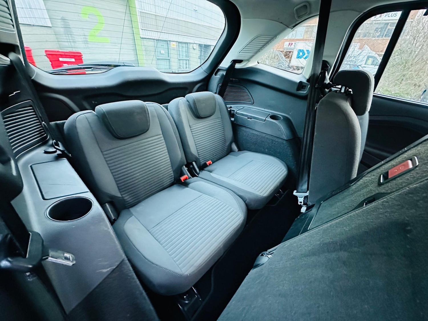 Used Ford Grand C-Max 2017 for sale - 77550497: Photo 17