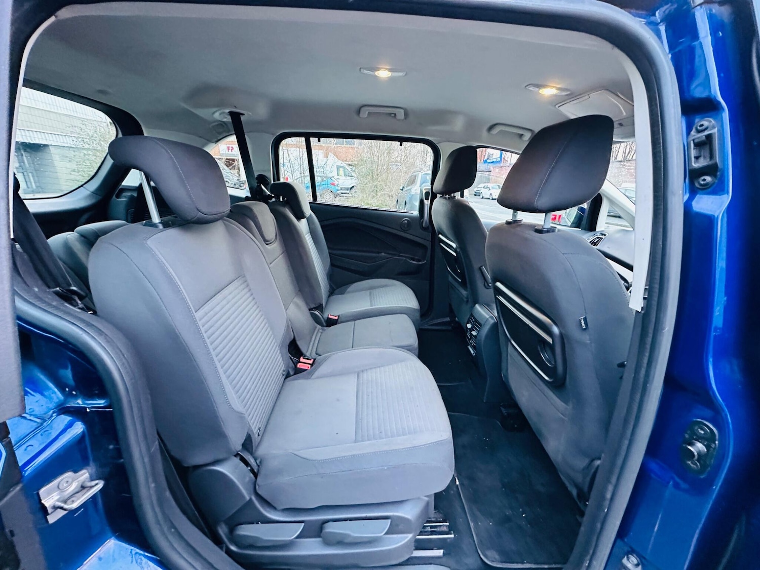 Used Ford Grand C-Max 2017 for sale - 77550497: Photo 18