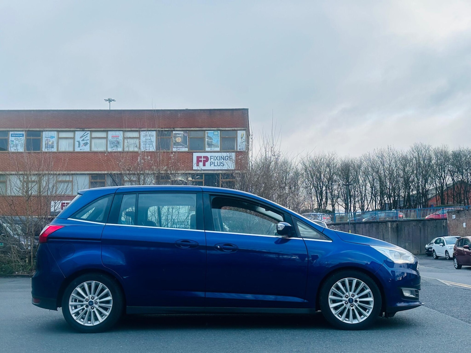 Used Ford Grand C-Max 2017 for sale - 77550497: Photo 19