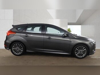 Used Ford Focus 2017 for sale - 78205046: Photo