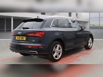 Used Audi Q5 2018 for sale - 76585436: Photo