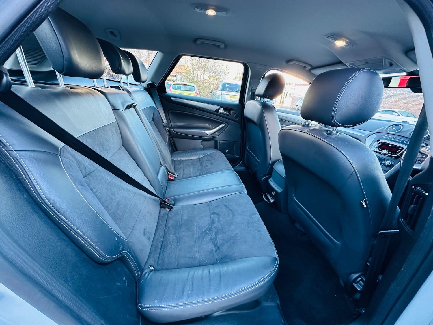 Used Ford Mondeo 2011 for sale - 76801315: Photo 19