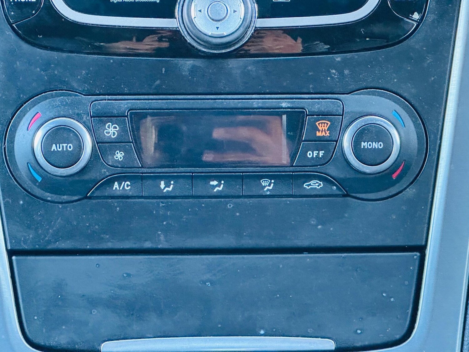 Used Ford Mondeo 2011 for sale - 76801315: Photo 21