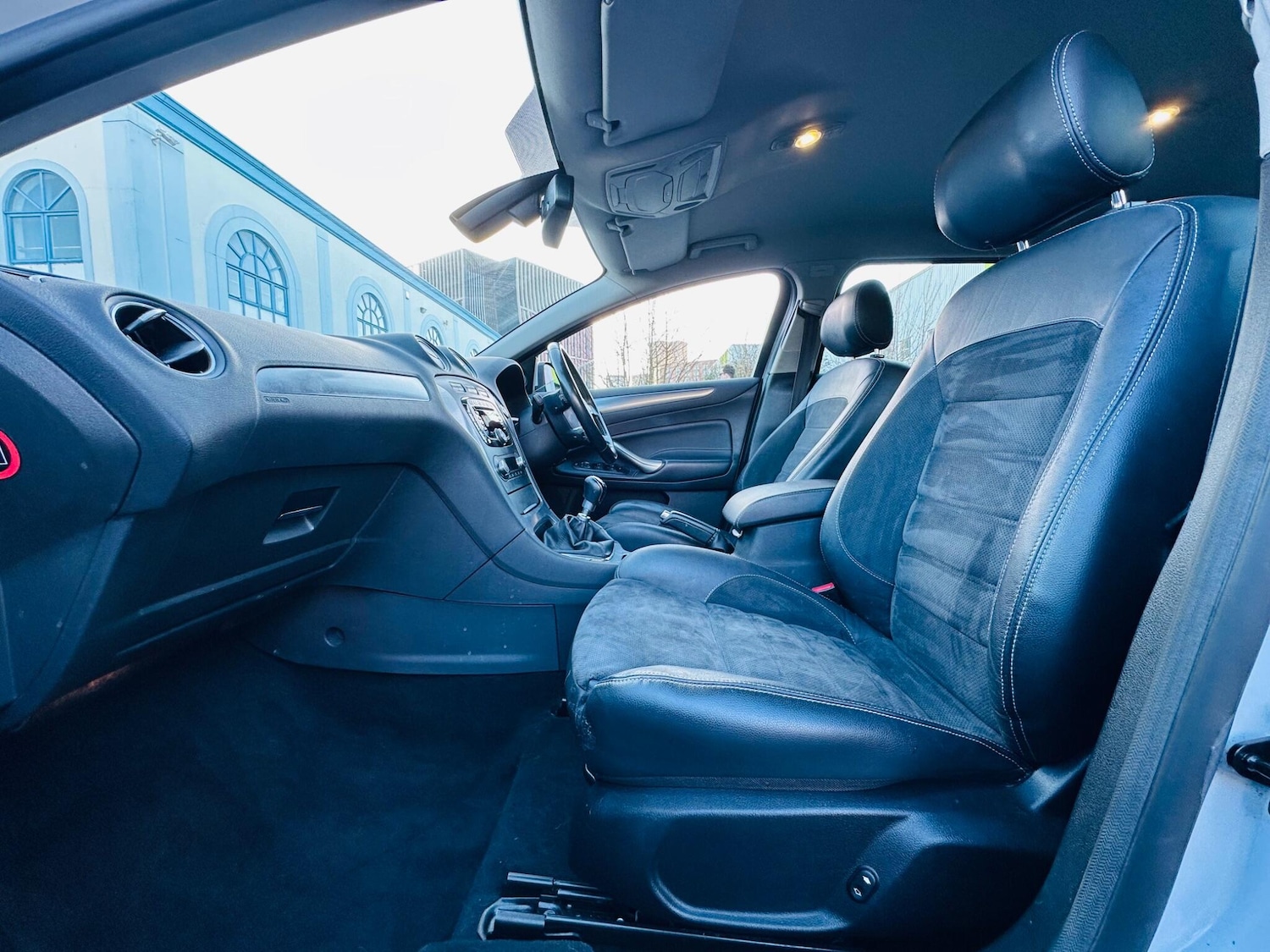 Used Ford Mondeo 2011 for sale - 76801315: Photo 9