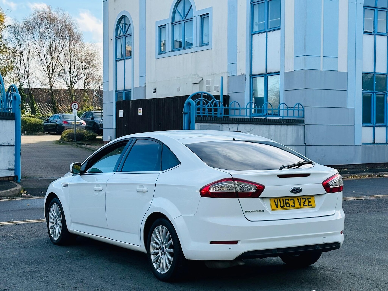 Used Ford Mondeo 2013 for sale - 76572194: Photo 11