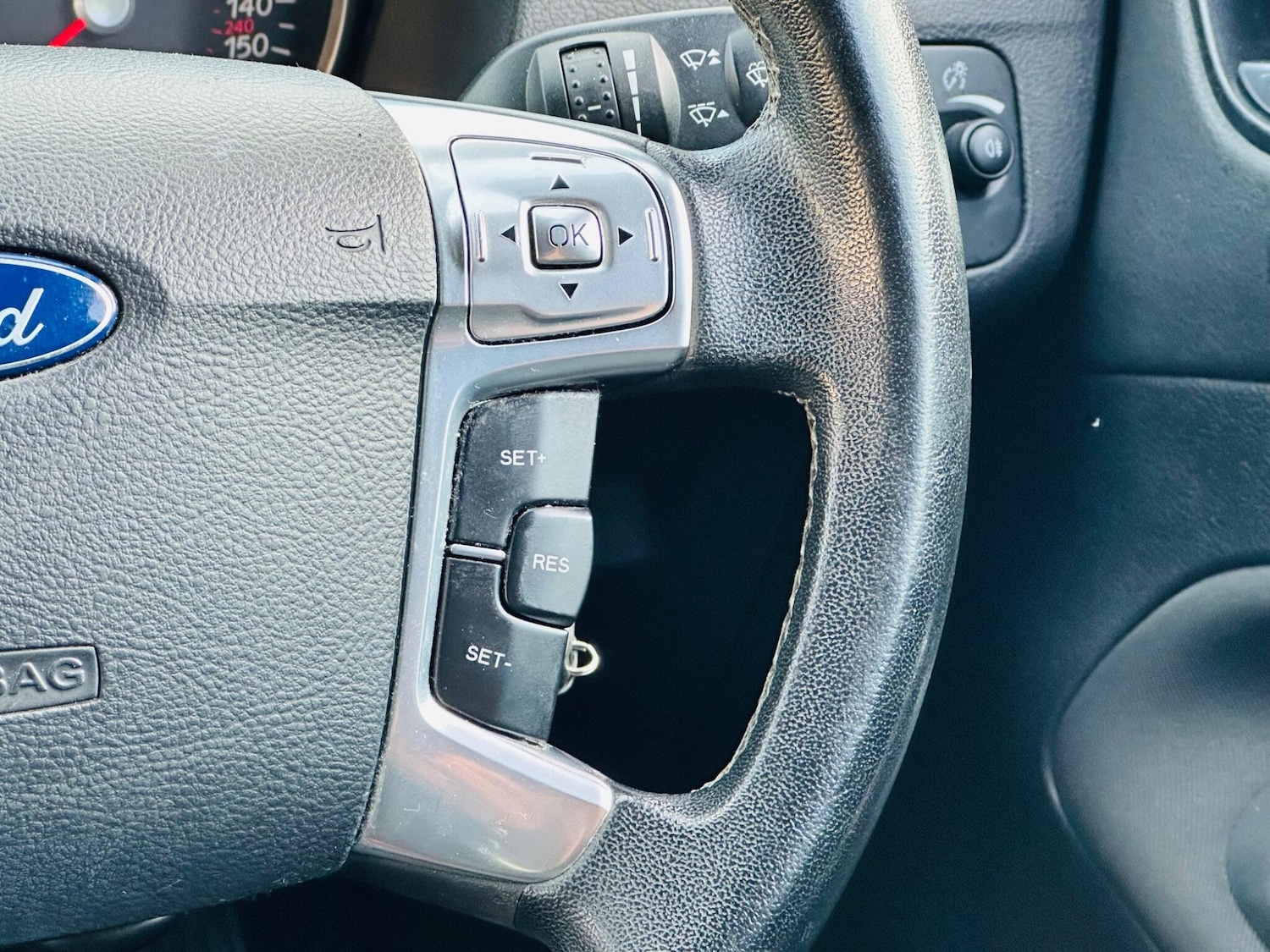 Used Ford Mondeo 2013 for sale - 76572194: Photo 24