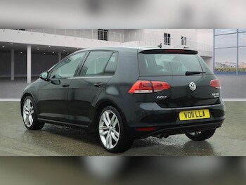Used Volkswagen Golf 2016 for sale - 77768957: Photo