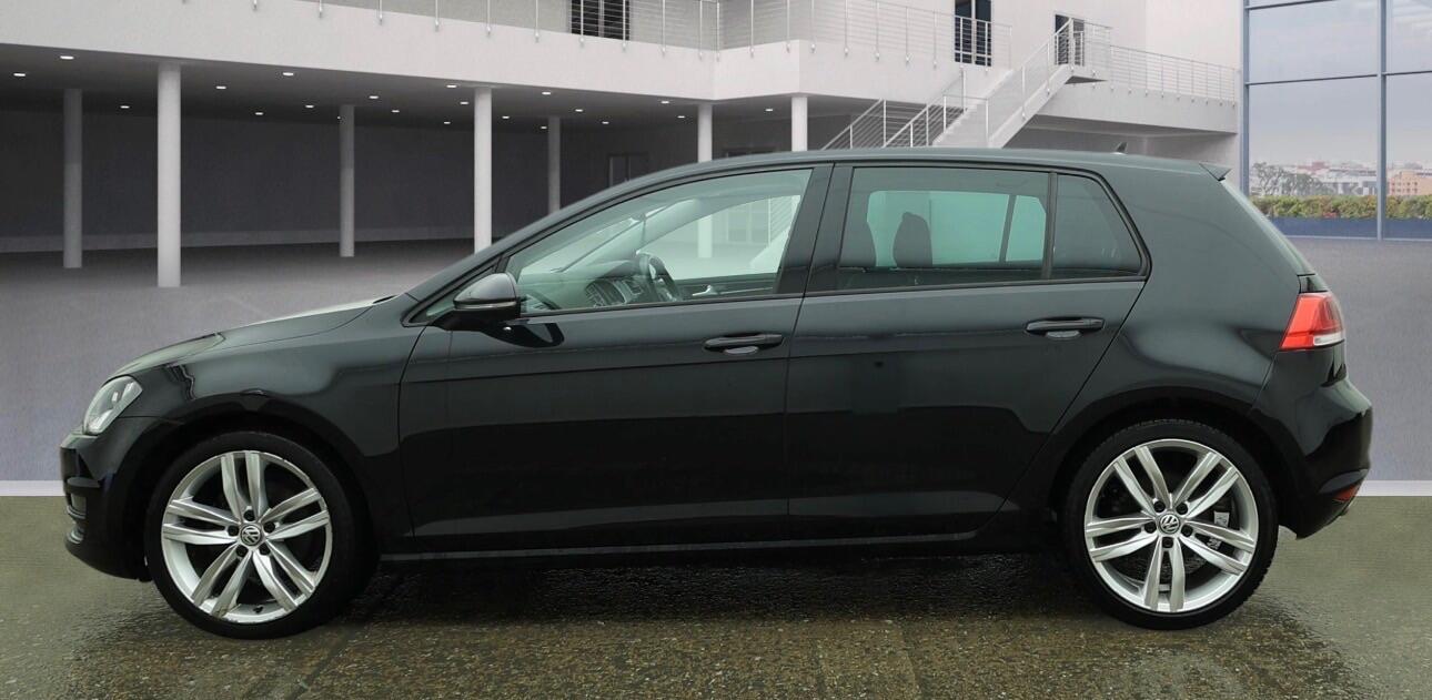 Used Volkswagen Golf 2016 for sale - 77768957: Photo 7