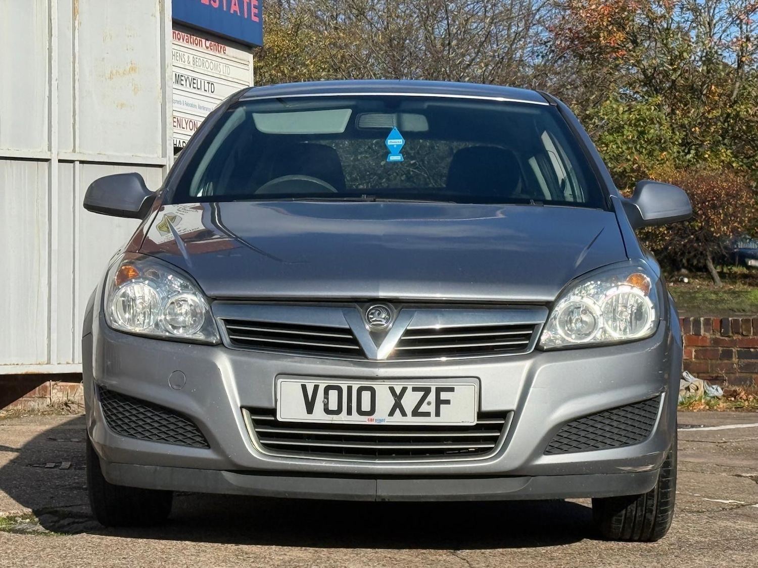 Used Vauxhall Astra 2010 for sale - 76446739: Photo 2